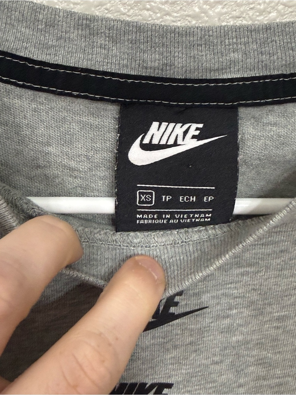 Nike Sportswear Women's Multi Logo Cropped Graphic Tee Grey Heather XS - Picture 5 of 7